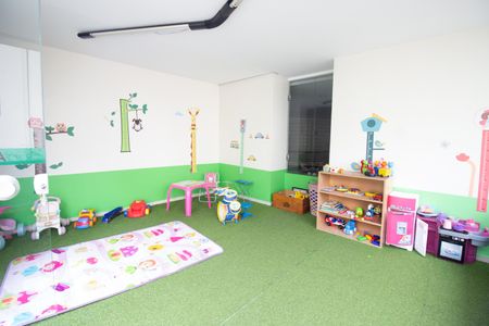 Apartamento à venda com 87m², 2 quartos e 1 vagaÁrea comum