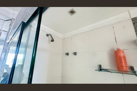 Apartamento para alugar com 65m², 2 quartos e 1 vaga Apartamento para alugar com 65m², 2 quartos e 1 vagaBanheiro