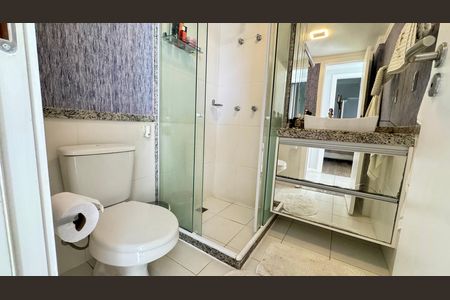 Apartamento para alugar com 65m², 2 quartos e 1 vaga Apartamento para alugar com 65m², 2 quartos e 1 vagaBanheiro