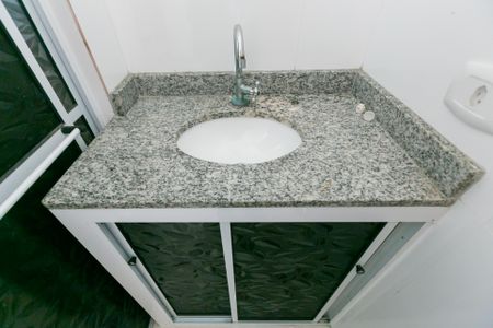 Apartamento para alugar com 38m², 2 quartos e sem vagaBanheiro