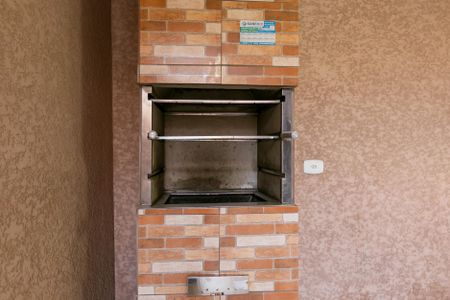 Apartamento para alugar com 38m², 2 quartos e sem vagaÁrea comum - Churrasqueira