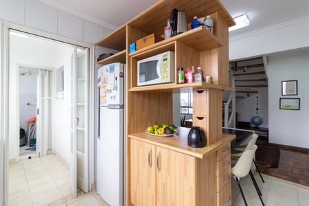 Apartamento à venda com 156m², 2 quartos e 2 vagasCozinha