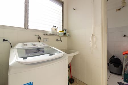 Apartamento à venda com 156m², 2 quartos e 2 vagasÁrea de Serviço