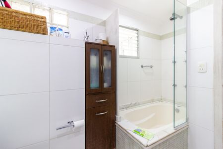 Apartamento à venda com 156m², 2 quartos e 2 vagasBanheiro