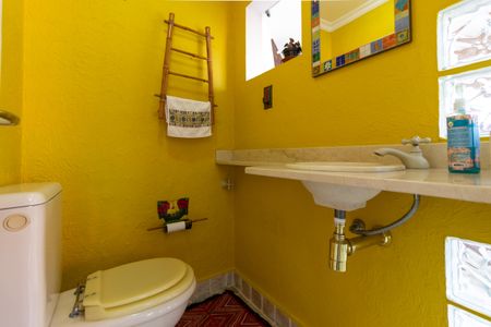 Apartamento à venda com 156m², 2 quartos e 2 vagasLavabo