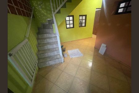 Casa à venda com 100m², 2 quartos e 1 vaga