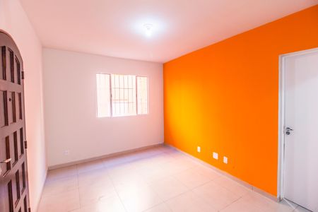 Apartamento para alugar com 75m², 2 quartos e 1 vaga Apartamento para alugar com 75m², 2 quartos e 1 vagaSala