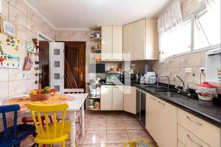 Apartamento à venda com 121m², 3 quartos e 2 vagas Apartamento à venda com 121m², 3 quartos e 2 vagasCozinha