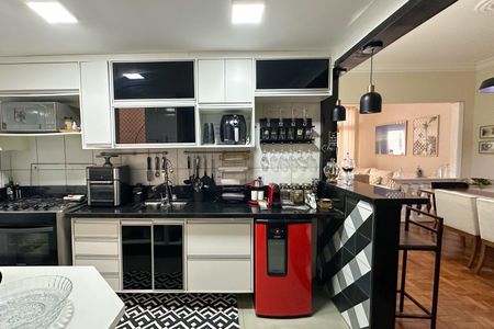 Apartamento à venda com 122m², 3 quartos e 1 vagaCozinha