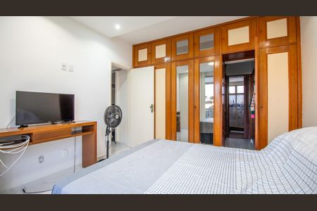Apartamento à venda com 100m², 2 quartos e 1 vaga Apartamento à venda com 100m², 2 quartos e 1 vagaSuite
