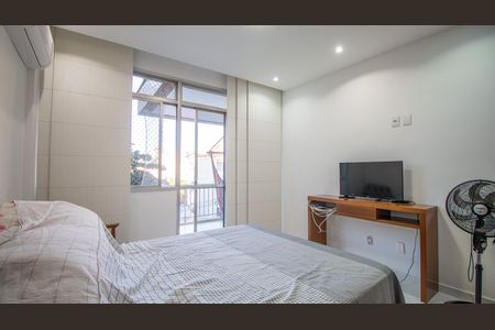 Apartamento à venda com 100m², 2 quartos e 1 vaga Apartamento à venda com 100m², 2 quartos e 1 vagaSuite