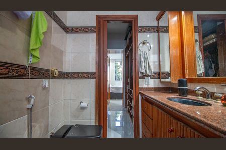 Apartamento à venda com 100m², 2 quartos e 1 vaga Apartamento à venda com 100m², 2 quartos e 1 vagaBanheiro Suite