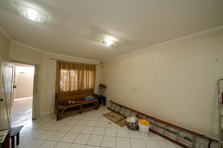 Casa à venda com 100m², 3 quartos e 2 vagasSala