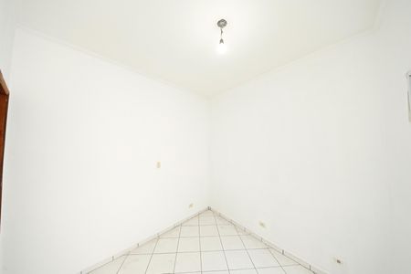 Casa à venda com 100m², 3 quartos e 2 vagasSuíte