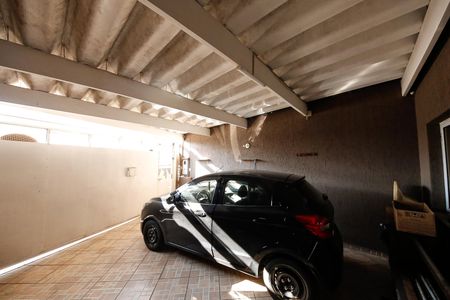 Casa à venda com 100m², 3 quartos e 2 vagasGaragem