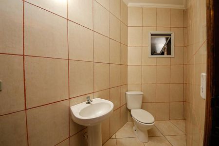 Casa à venda com 100m², 3 quartos e 2 vagasLavabo