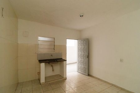 Casa para alugar com 40m², 1 quarto e sem vaga Casa para alugar com 40m², 1 quarto e sem vagaSala/Cozinha