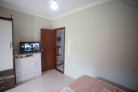 Casa à venda com 400m², 3 quartos e 2 vagasQuarto 2
