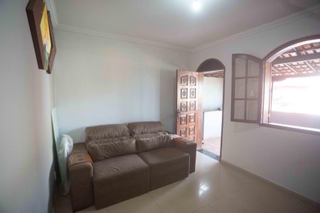 Casa à venda com 400m², 3 quartos e 2 vagasSala