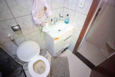 Casa à venda com 400m², 3 quartos e 2 vagasBanheiro Social