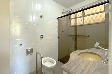 Apartamento à venda com 100m², 3 quartos e 1 vagaBanheiro da Suíte 1