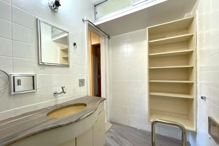 Apartamento à venda com 100m², 3 quartos e 1 vagaBanheiro da Suíte 1