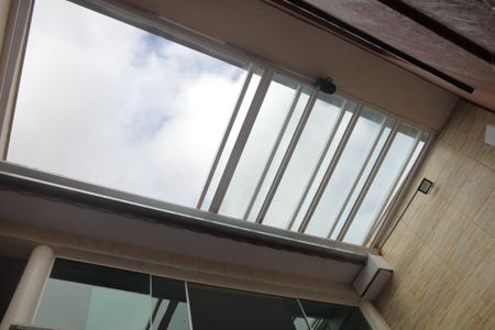 Casa à venda com 207m², 3 quartos e 2 vagasTeto retrátil