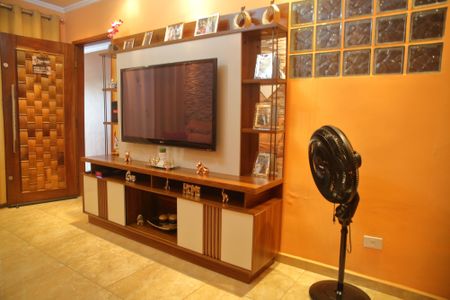 Casa à venda com 207m², 3 quartos e 2 vagasSala