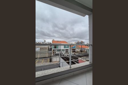 Casa à venda com 217m², 3 quartos e 5 vagasvaranda do quarto