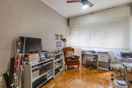 Apartamento à venda com 186m², 4 quartos e sem vagaQuarto 2
