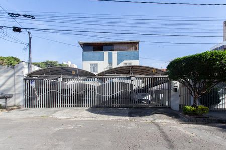 Apartamento para alugar com 109m², 3 quartos e 2 vagasFachada