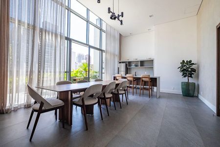 Apartamento para alugar com 46m², 1 quarto e 1 vaga Apartamento para alugar com 46m², 1 quarto e 1 vagaÁrea comum - Salão de Festas