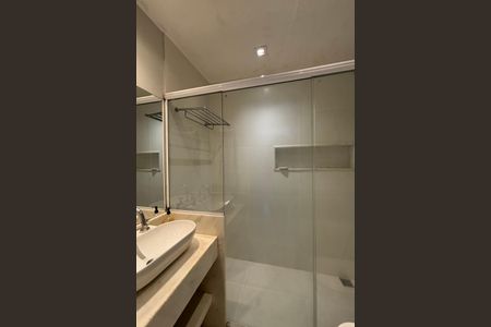 Apartamento à venda com 70m², 2 quartos e sem vagaBanheiro da Suíte 2