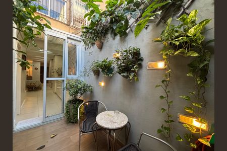 Apartamento à venda com 70m², 2 quartos e sem vagaVaranda da Suíte 2