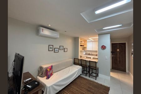 Apartamento à venda com 70m², 2 quartos e sem vagaSala