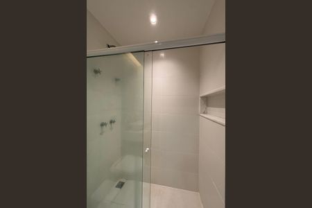 Apartamento à venda com 70m², 2 quartos e sem vagaBanheiro da Suíte