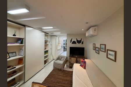 Apartamento à venda com 70m², 2 quartos e sem vagaSala