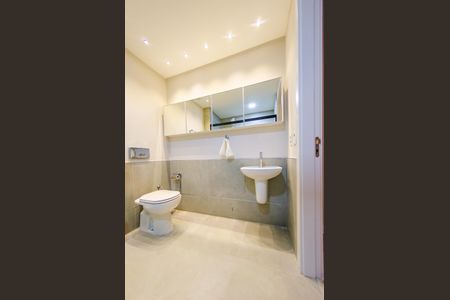 Apartamento à venda com 45m², 1 quarto e sem vagaBanheiro