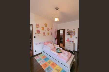 Casa para alugar com 555m², 5 quartos e 10 vagas Casa para alugar com 555m², 5 quartos e 10 vagasQuarto 3