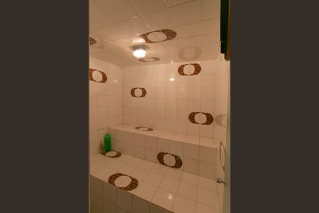 Casa para alugar com 555m², 5 quartos e 10 vagas Casa para alugar com 555m², 5 quartos e 10 vagasBanheiro 3