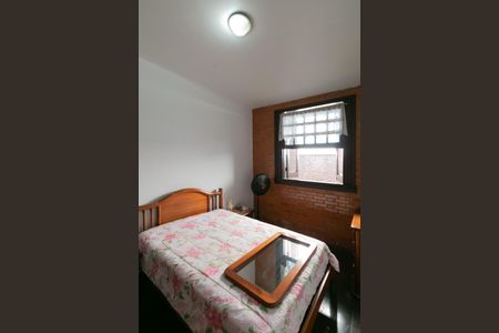 Casa para alugar com 555m², 5 quartos e 10 vagas Casa para alugar com 555m², 5 quartos e 10 vagasQuarto 2