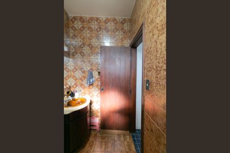 Casa para alugar com 555m², 5 quartos e 10 vagas Casa para alugar com 555m², 5 quartos e 10 vagasBanheiro Suíte 1