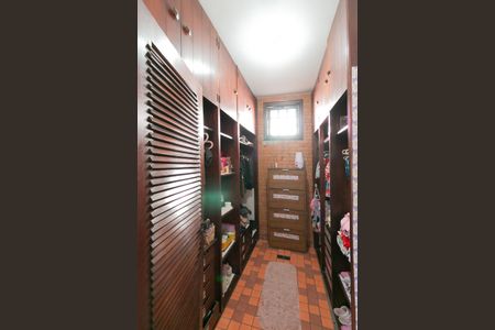 Casa para alugar com 555m², 5 quartos e 10 vagas Casa para alugar com 555m², 5 quartos e 10 vagasSuíte 2