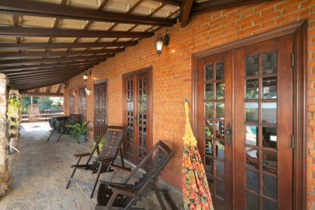 Casa para alugar com 555m², 5 quartos e 10 vagas Casa para alugar com 555m², 5 quartos e 10 vagasÁrea comum