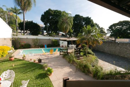 Casa para alugar com 555m², 5 quartos e 10 vagas Casa para alugar com 555m², 5 quartos e 10 vagasÁrea comum