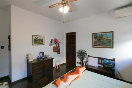 Casa para alugar com 555m², 5 quartos e 10 vagas Casa para alugar com 555m², 5 quartos e 10 vagasQuarto 4