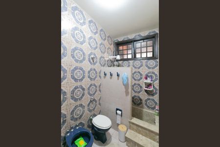 Casa para alugar com 555m², 5 quartos e 10 vagas Casa para alugar com 555m², 5 quartos e 10 vagasBanheiro 2