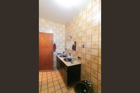 Casa para alugar com 555m², 5 quartos e 10 vagas Casa para alugar com 555m², 5 quartos e 10 vagasBanheiro 1