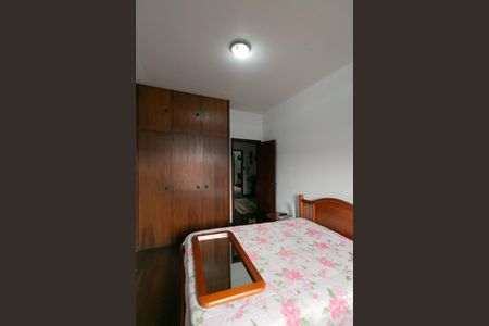 Casa para alugar com 555m², 5 quartos e 10 vagas Casa para alugar com 555m², 5 quartos e 10 vagasQuarto 2