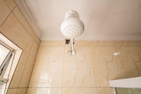 Casa à venda com 310m², 3 quartos e 2 vagas Casa à venda com 310m², 3 quartos e 2 vagasBanheiro 2